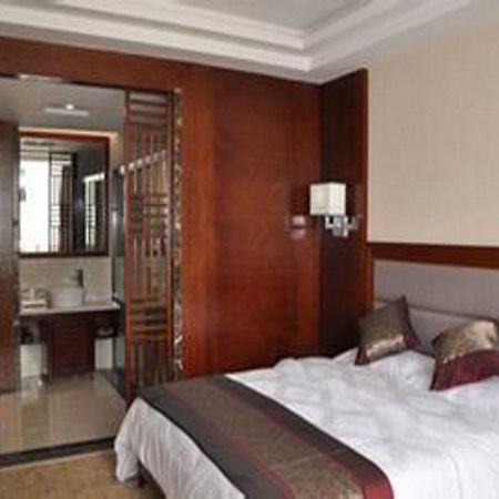 Kunming Begonia Hotel Экстерьер фото