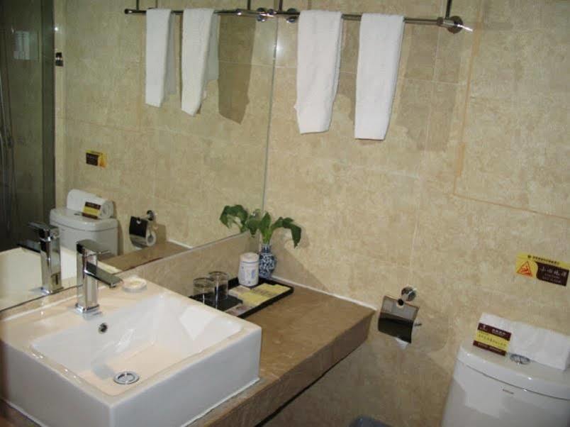 Kunming Begonia Hotel Экстерьер фото